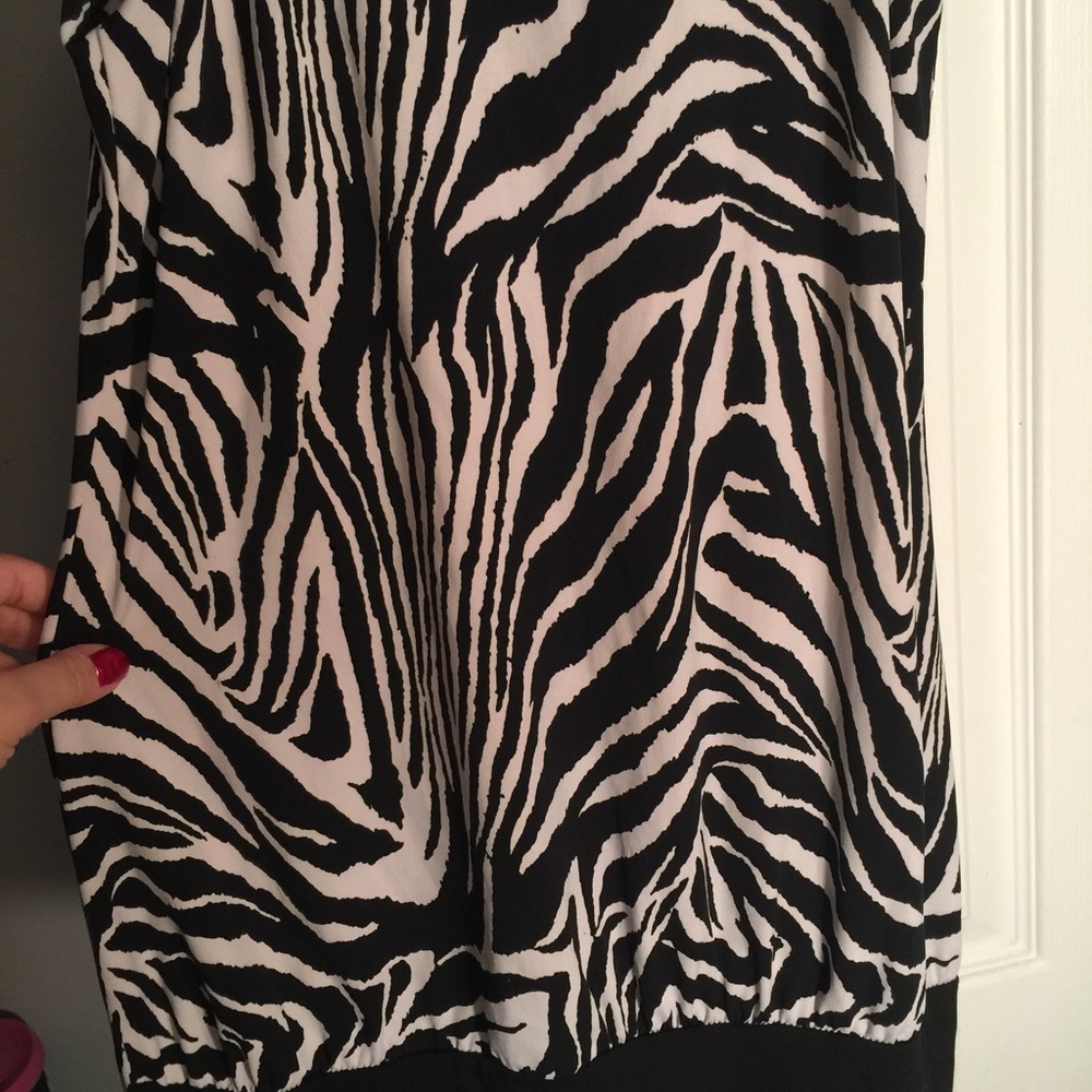 Zebra party dress - Picture 3 of 3
